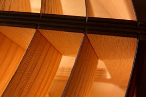 Drewniany plafon Aztek lampy las handmade design 2