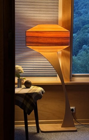 Lampa drewniana Atlas LampyLas 17